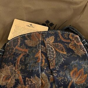 Patricia Nash Crossbody Bag..NWT